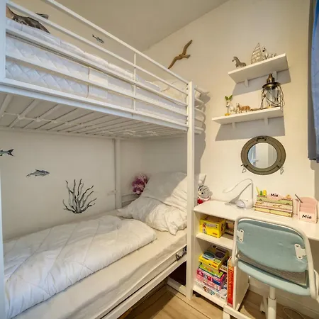 - Haus D, App 0d0902 Apartment *