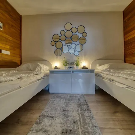- Haus D, App 0d0902 Apartment *