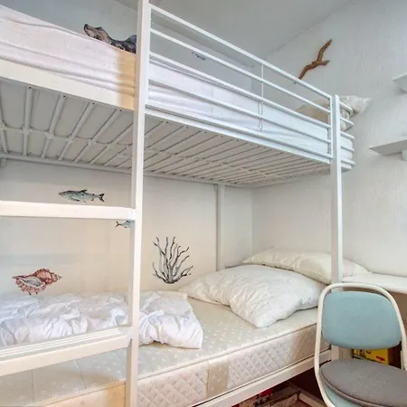 - Haus D, App 0d0902 Lägenhet *