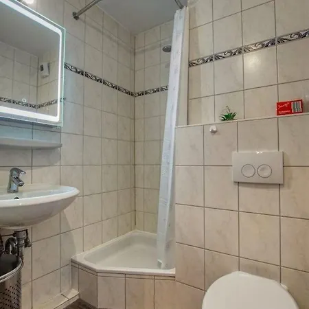 - Haus D, App 0d0902 Lägenhet *